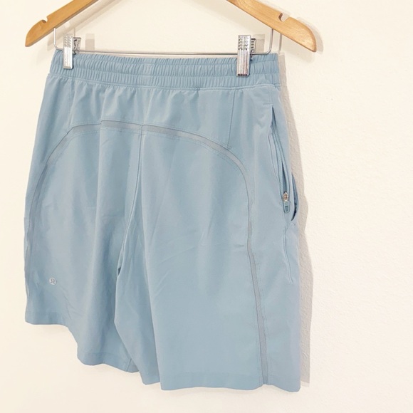 LULULEMON PaceBreaker Mesh Lined 7” Shorts Soft Blue Size Medium EUC - Picture 6 of 7